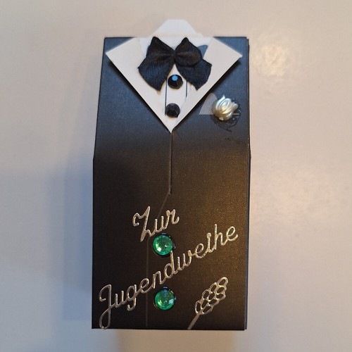 Geschenkbox zur jugendweihe - geschenkbox,